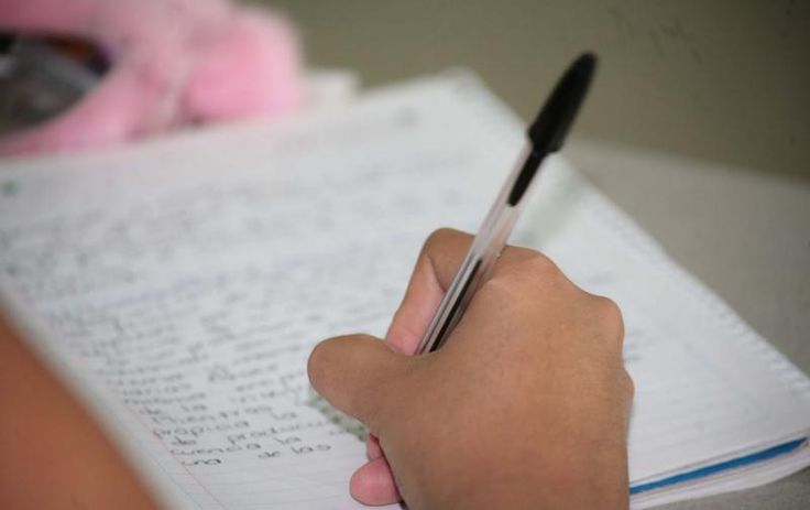Dia Internacional da Escrita à Mão: Valorizando a Arte da Escrita Tradicional